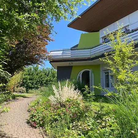 Moderne - Buchberg Apartment
